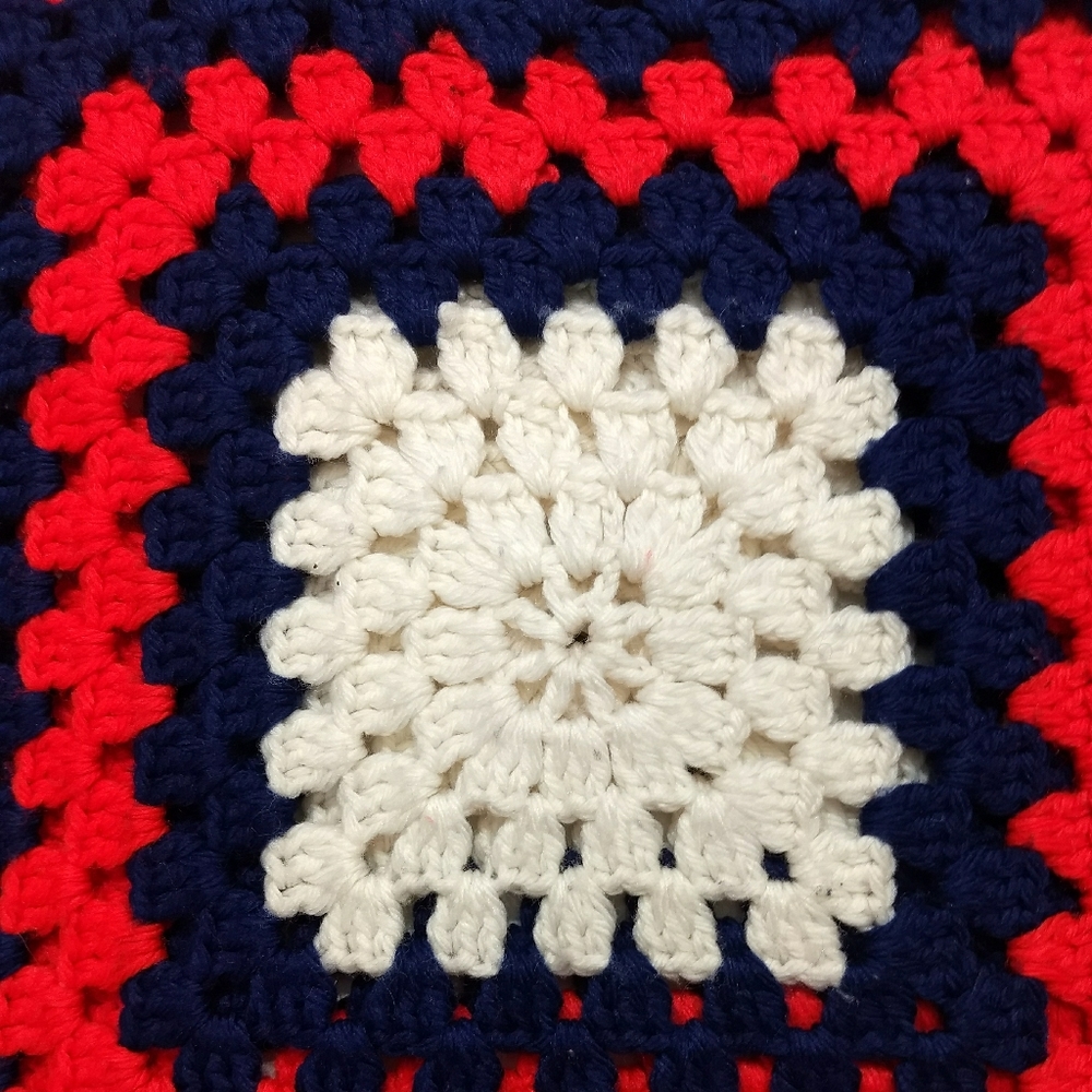 Vintage 70s Granny Square Tank Top, Size Small - Picture 3 of 6